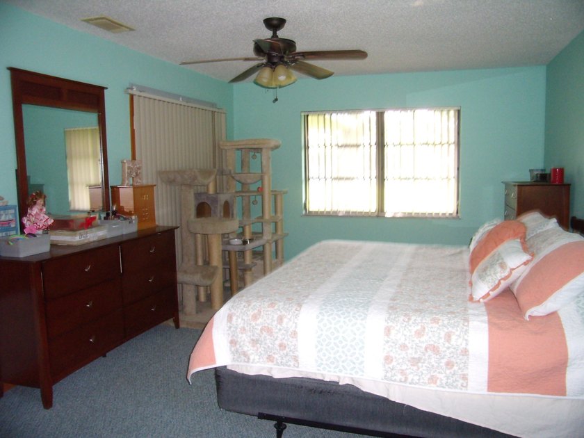 FIXER UPPER HOME, being sold AS IS with right to inspect. Large - photo 14