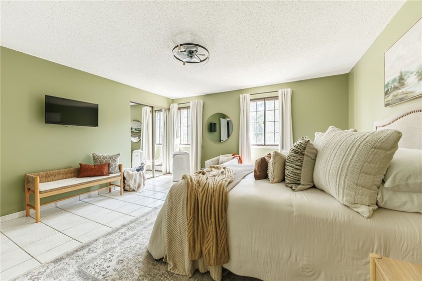 Move-in ready, low-maintenance living awaits! Welcome to 8 - photo 15