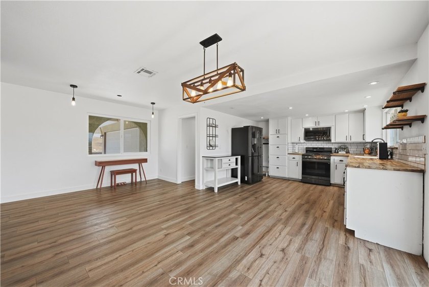 21280 Cielo Vista - photo 15