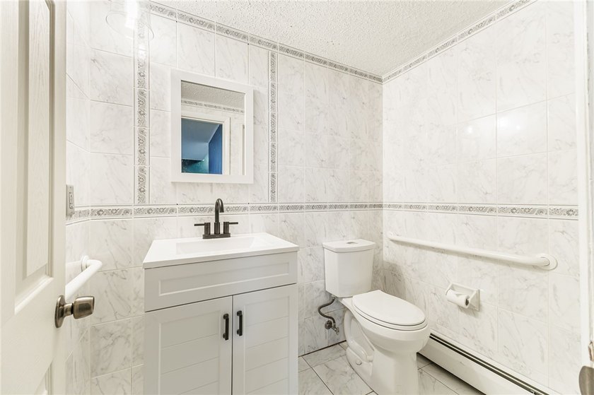 Move-in ready, low-maintenance living awaits! Welcome to 8 - photo 20