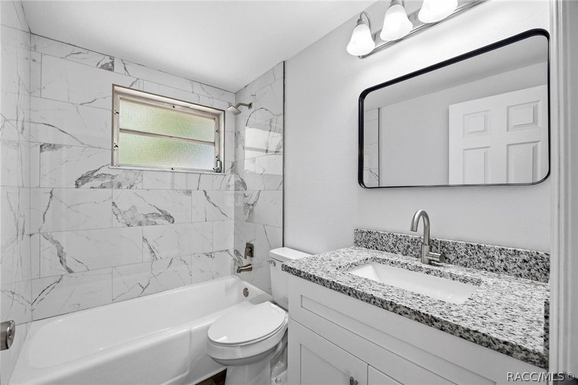 Make sure to check out the Virtual Tour for a 3D Model w/ - photo 26