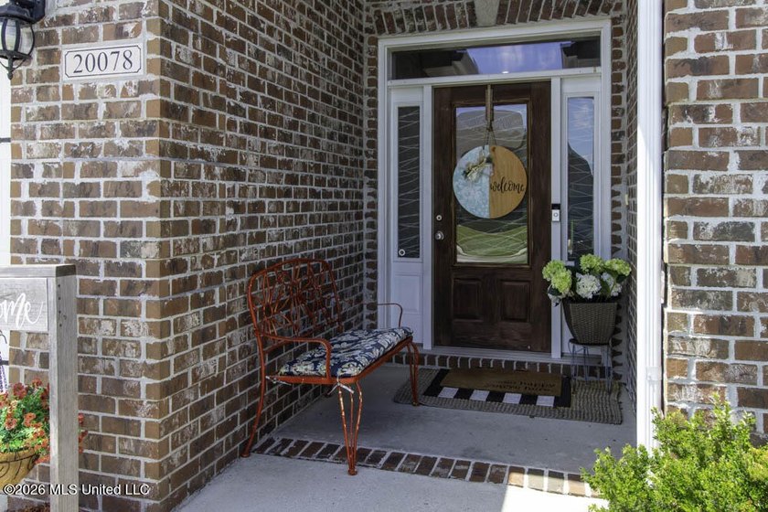 Better than new! This beautiful home sits in the coveted - photo 5
