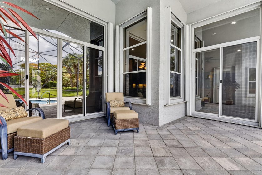 Beautiful Updated 4 Bedroom 2.5 Baths, Gorgeous Pool Home on the - photo 44