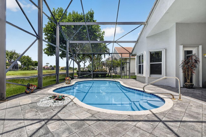 Beautiful Updated 4 Bedroom 2.5 Baths, Gorgeous Pool Home on the - photo 45