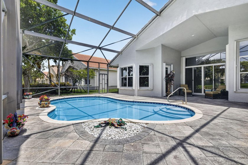 Beautiful Updated 4 Bedroom 2.5 Baths, Gorgeous Pool Home on the - photo 46