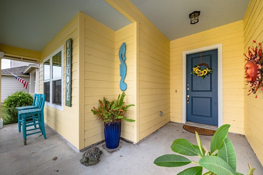 Spacious 4-Bed, 3-Bath Home in Wandering Oaks - Move-In Ready - photo 10