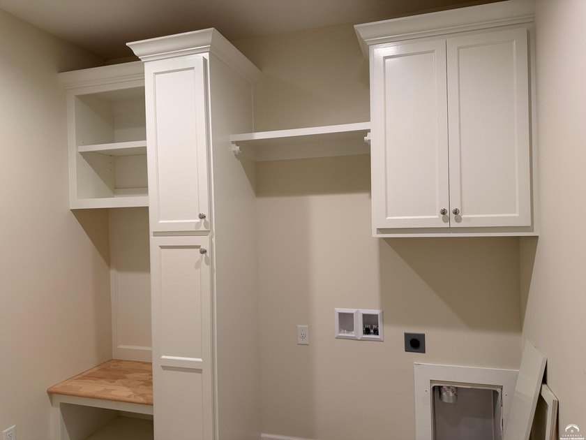 Tucked into a corner in the latest Beth's Ranch development - photo 15