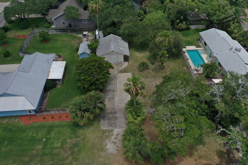 Build your coastal dream home in the heart of Rockport-Fulton! - photo 4
