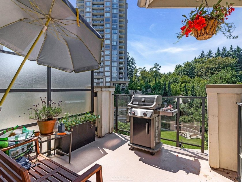Remarkable 2 bedroom, 2 bathroom suite in *The Grove*, a - photo 8