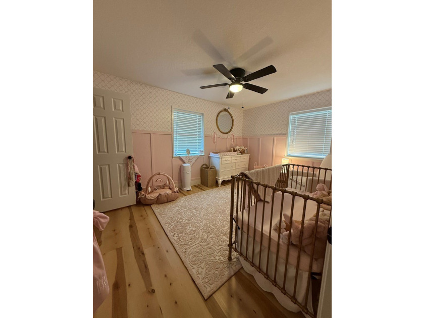 Cute as a Button! UPDATED &amp; REMODELED, move in ready, no city - photo 29