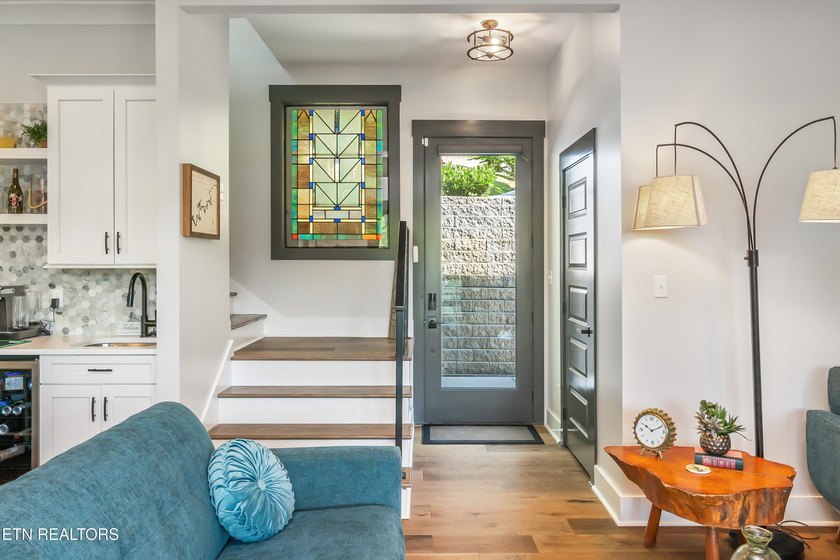 Welcome to your own private waterfront retreat! Built in 2022 - photo 6