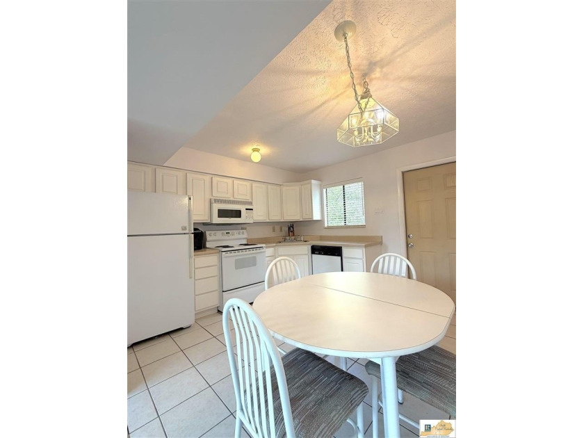 LAKE LIVING AT IT'S BEST ! UNIT R-7 Whether you're an avid - photo 5