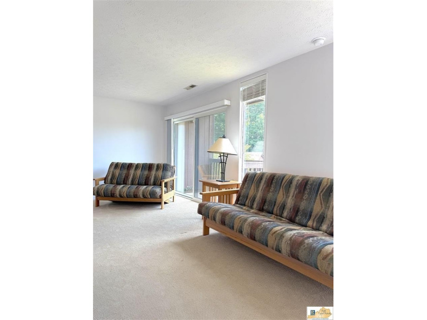 LAKE LIVING AT IT'S BEST ! UNIT R-7 Whether you're an avid - photo 10