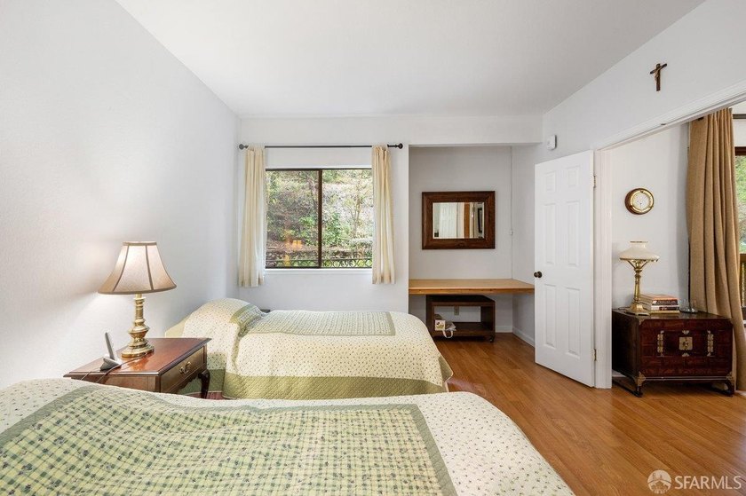 Situated in a lovely, wooded setting directly across from Stern - photo 21