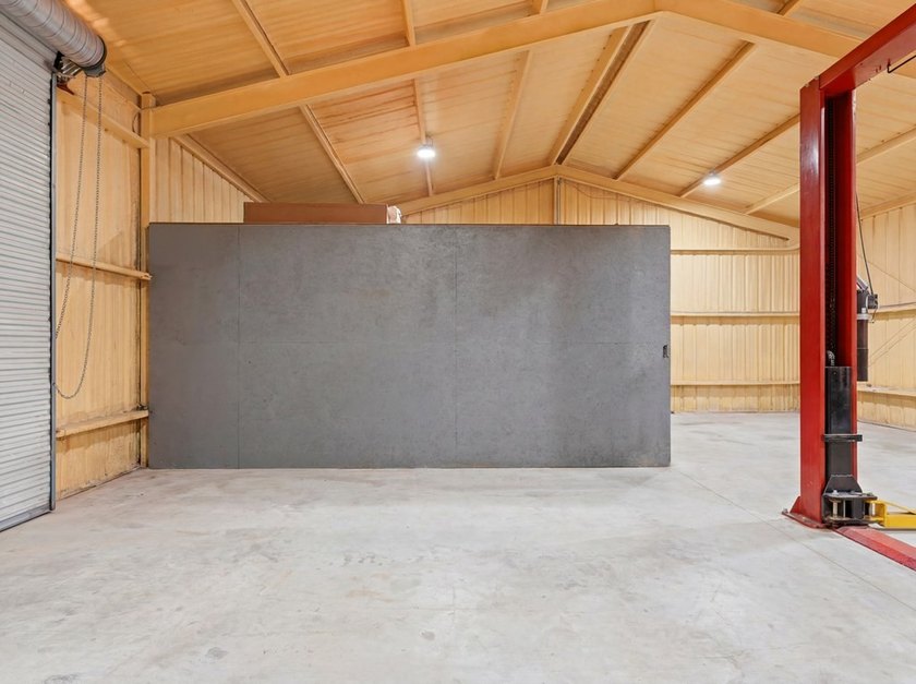 Exceptional investment opportunity to own a versatile commercial - photo 22