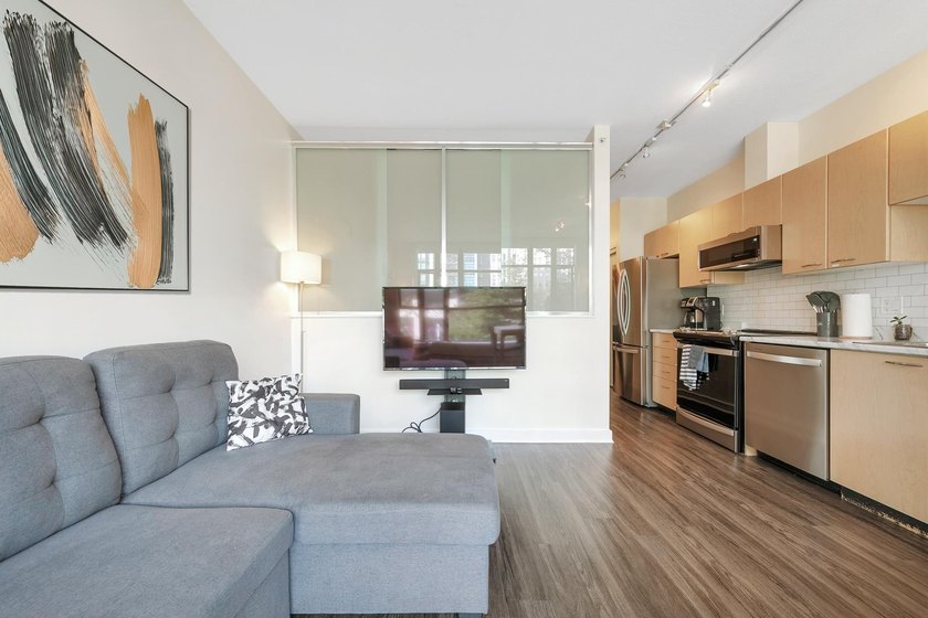 This bright condo offers exceptional value, perfect for savvy - photo 9
