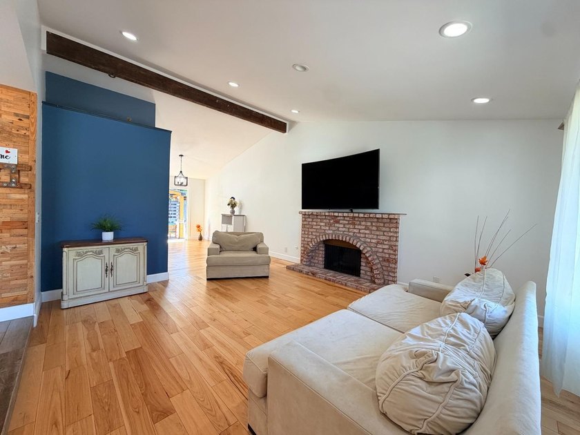 Welcome to 3180 Cheshire Dr, a beautifully appointed home - photo 6