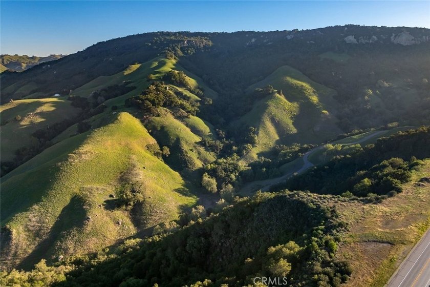 Rancho Santa Rosa offers 306+/- acres of usable Central Coast - photo 6