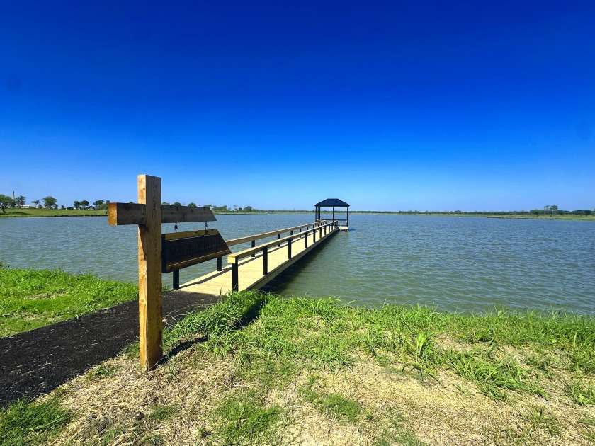 300+ feet of shoreline on Lake Halbert/Magnolia! - photo 37