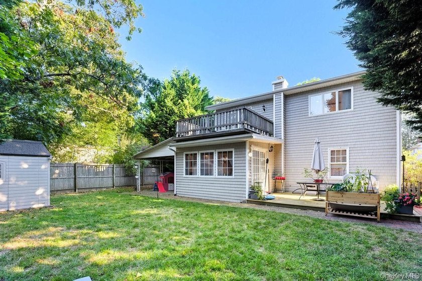 Welcome to this charming 4-bedroom, 2-bath home nestled in the - photo 15