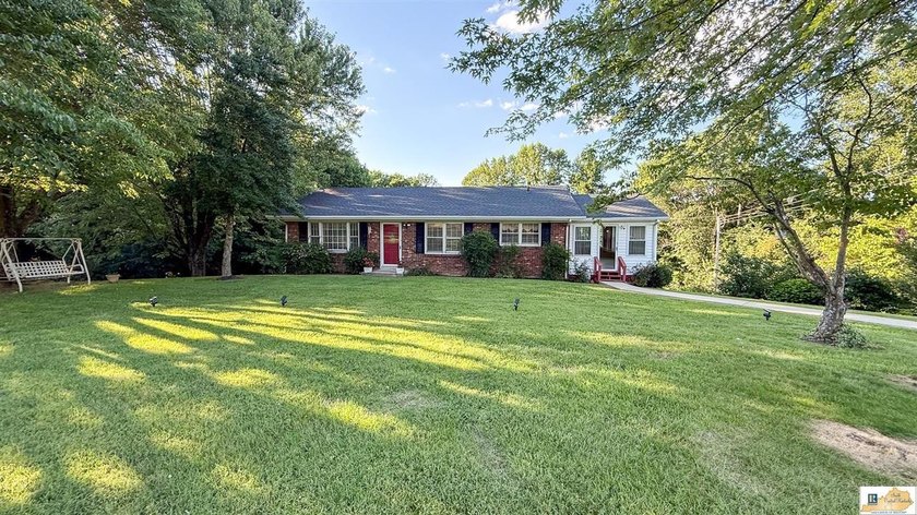 Welcome to 3088 Finney Road, Glasgow, KY-a beautiful ranch-style - photo 2