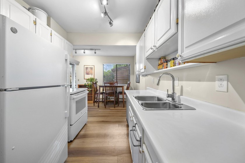 Welcome to Fairview living at its finest--this beautifully - photo 14
