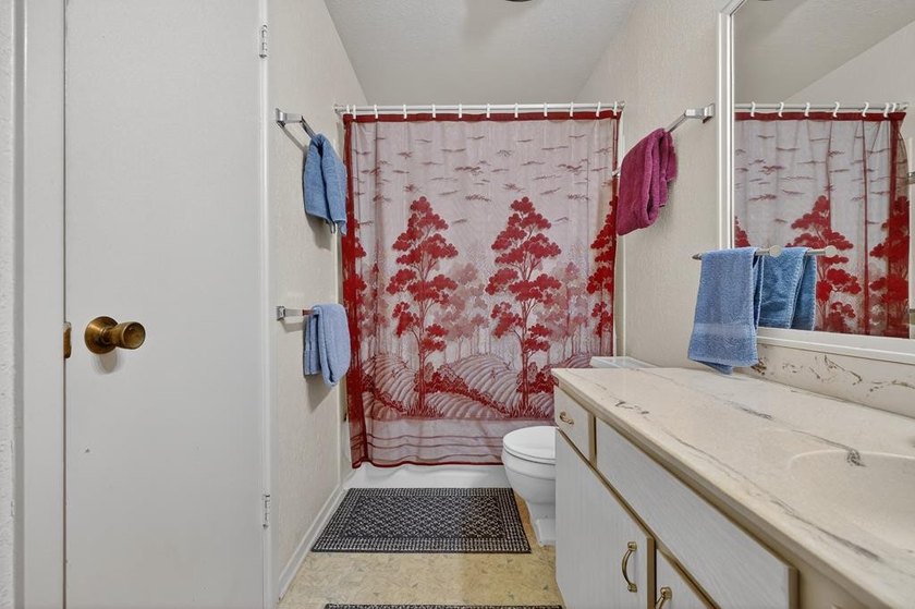 Unique opportunity-- Fully Furnished Corner Condo with - photo 15