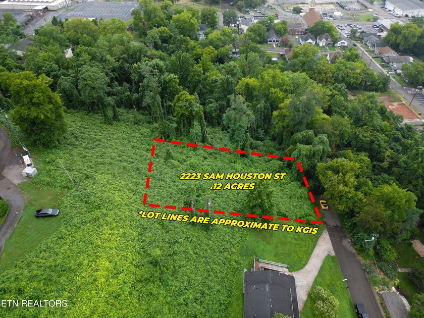 RARE South Knoxville lot with grand views of the Tennessee River - photo 4