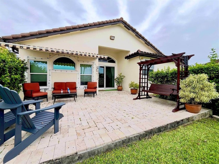 Price improvedII! Lovely single-story 4-bedroom, 3-bath home on - photo 17