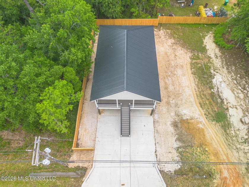 Charming new construction offering approximately 1,250 square - photo 5