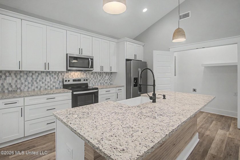 Charming new construction offering approximately 1,250 square - photo 9