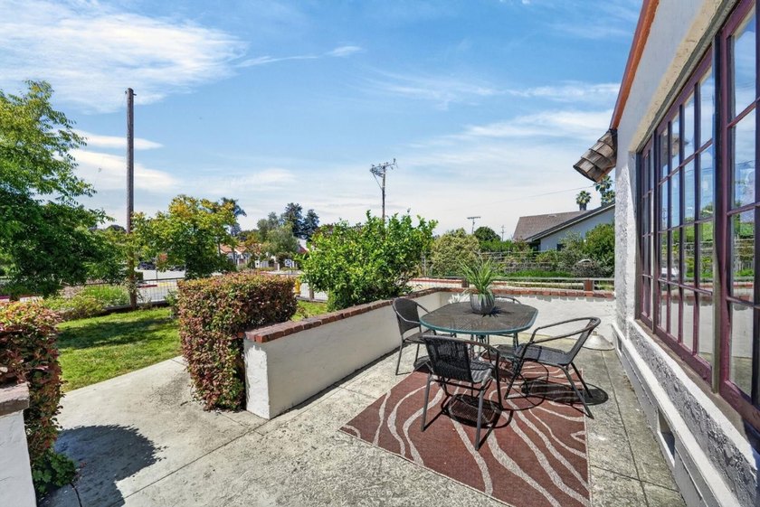 Nestled on one of Santa Cruzs most sought-after Westside streets - photo 11