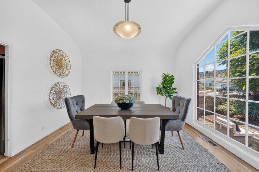 Nestled on one of Santa Cruzs most sought-after Westside streets - photo 38