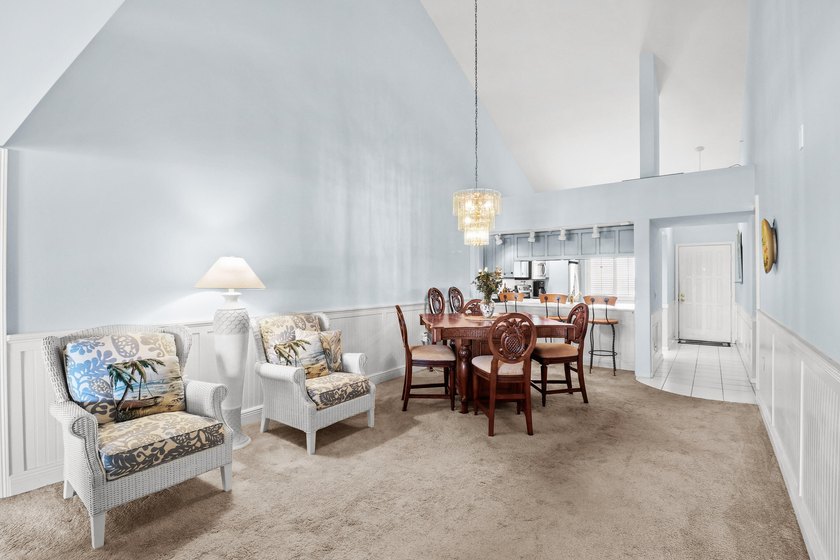 Best buy!!!! Enjoy this most desirable Bluffs Marina penthouse - photo 8