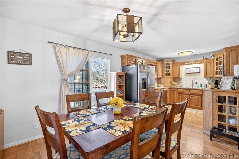 Welcome to your private retreat in the heart of Camdenton, where - photo 13
