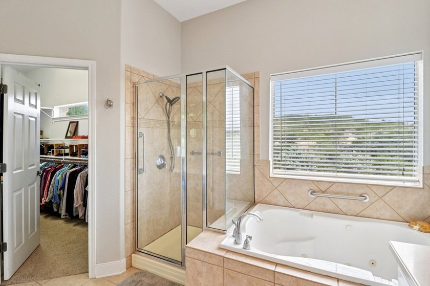 Escape to peaceful Hill Country living in desirable Saddlewood - photo 21