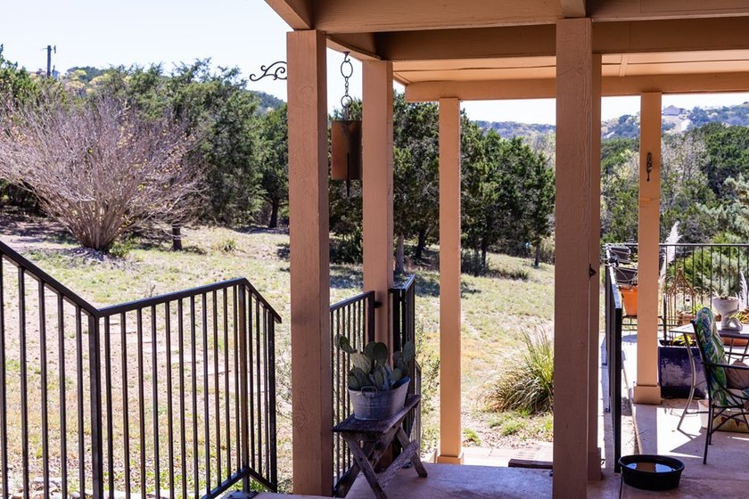 Escape to peaceful Hill Country living in desirable Saddlewood - photo 34