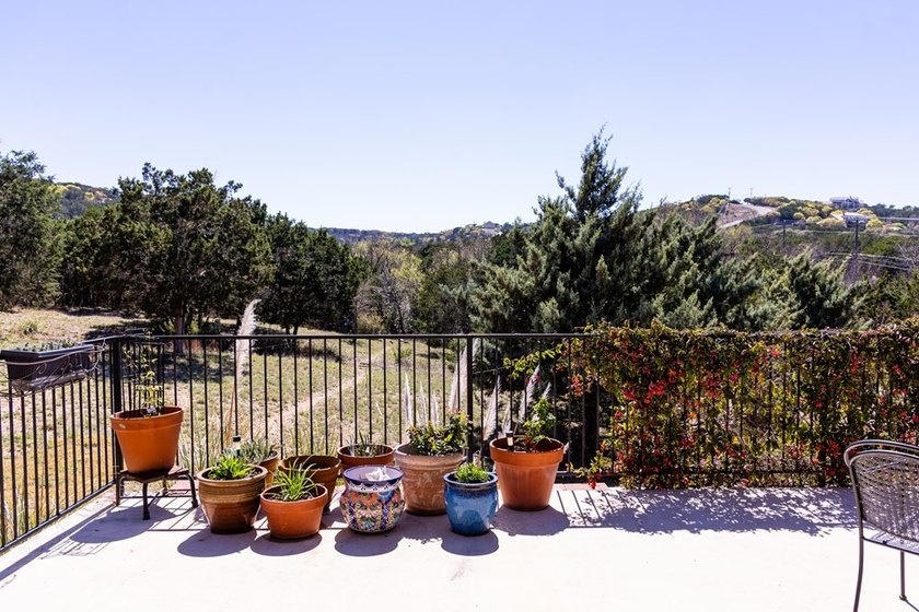 Escape to peaceful Hill Country living in desirable Saddlewood - photo 35