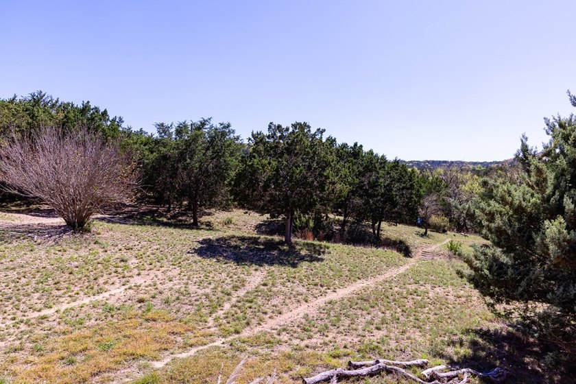 Escape to peaceful Hill Country living in desirable Saddlewood - photo 36