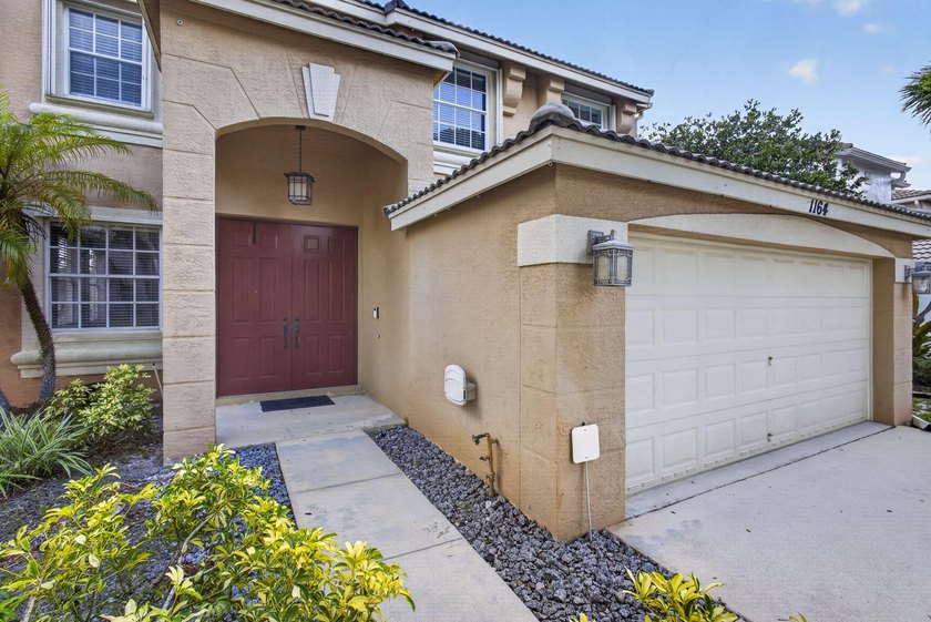 Spacious 4BR/2.5BA two-story home with a 2-car garage located in - photo 3