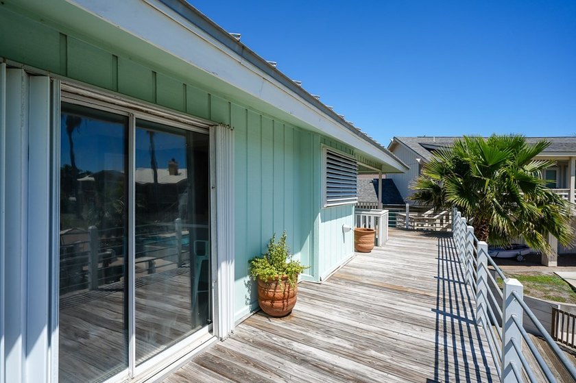 Welcome to this beautiful Key Allegro canal front home. Located - photo 50
