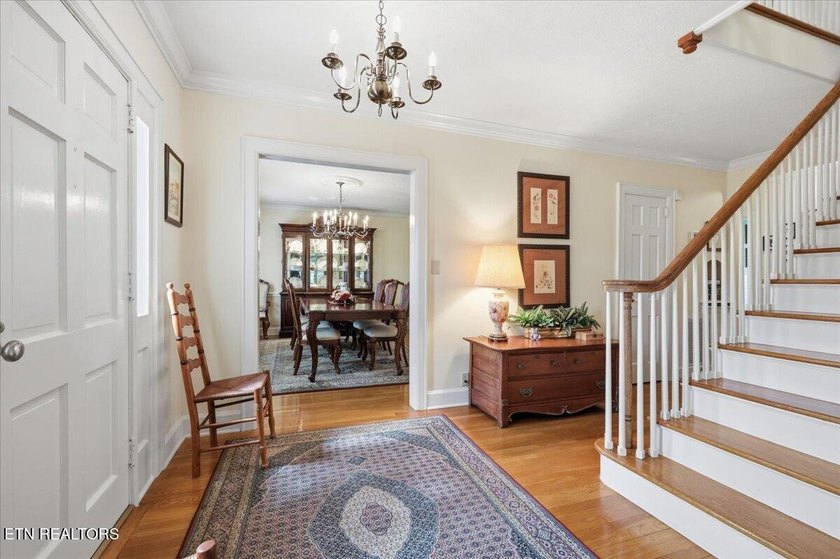 Step into a piece of Clinton's history at 607 S. Charles G - photo 9