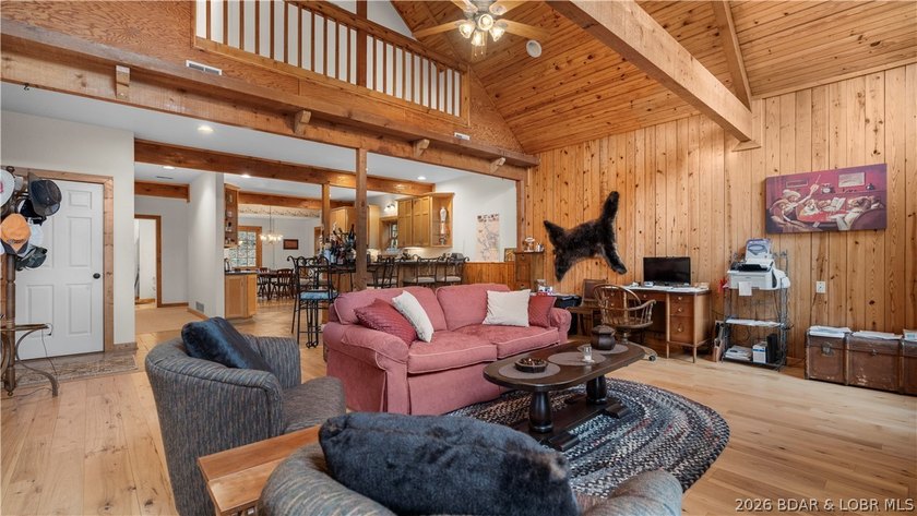 Welcome to this enchanting rustic retreat nestled within the - photo 14