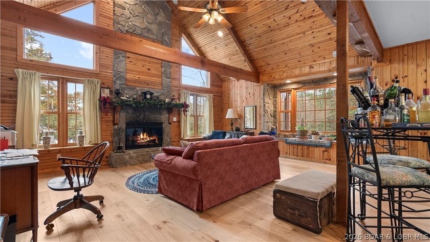 Welcome to this enchanting rustic retreat nestled within the - photo 15
