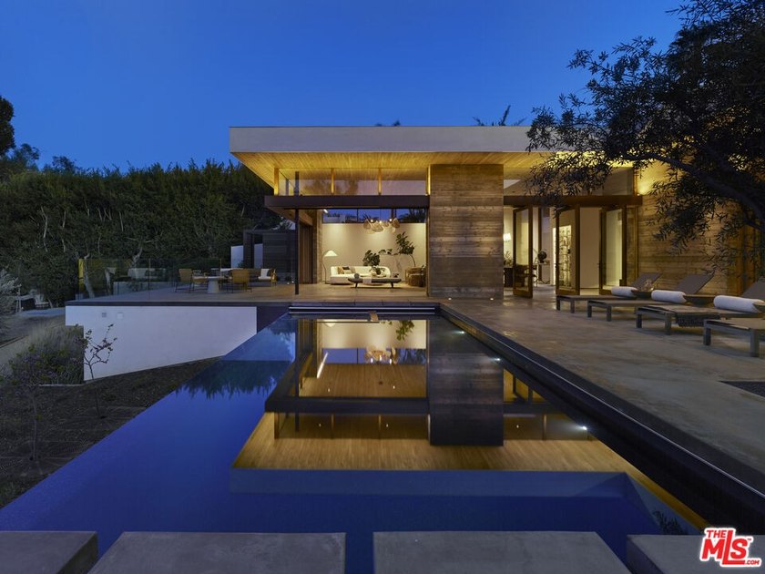 A new contemporary, this Point Dume residence designed by - photo 25