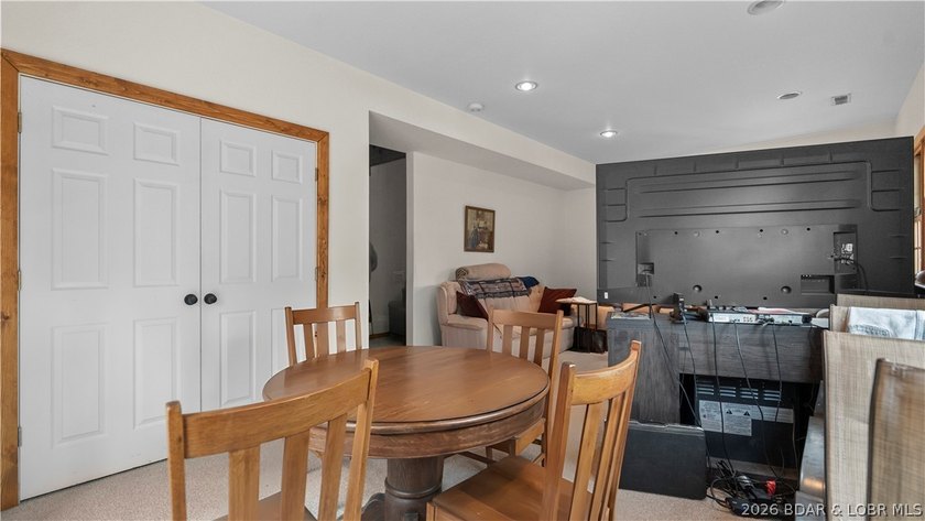 Welcome to this enchanting rustic retreat nestled within the - photo 27