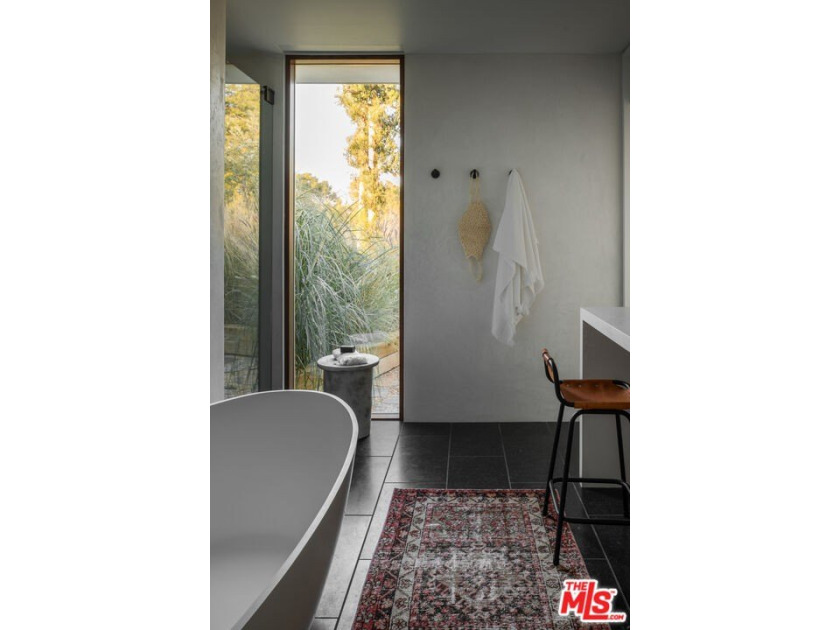 A new contemporary, this Point Dume residence designed by - photo 33