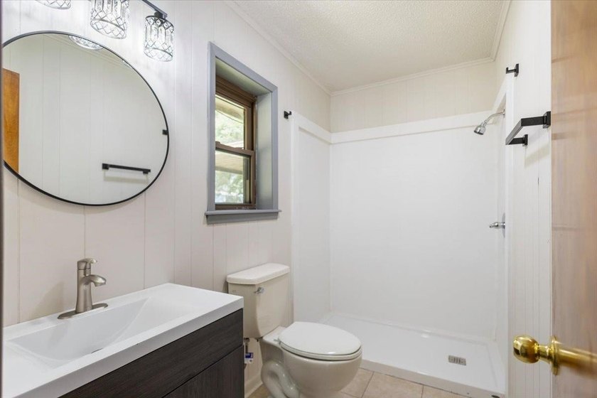 Looking for the perfect place to enjoy East Texas lake living? - photo 25