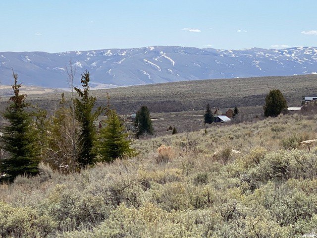 Large 1.08-acre beautiful building lot with amazing lake &amp; - photo 7