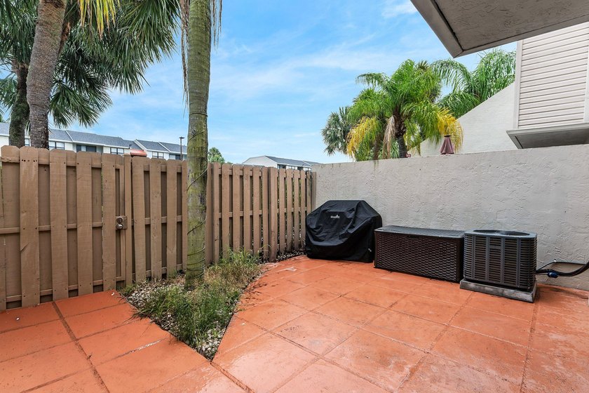 Don't miss this exceptional opportunity to own a beautifully - photo 3